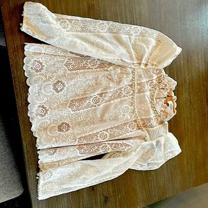 Super Cute Old Fashion Blouse!
